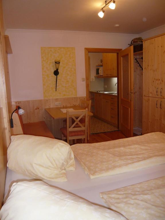 Grossgrub Farm stay